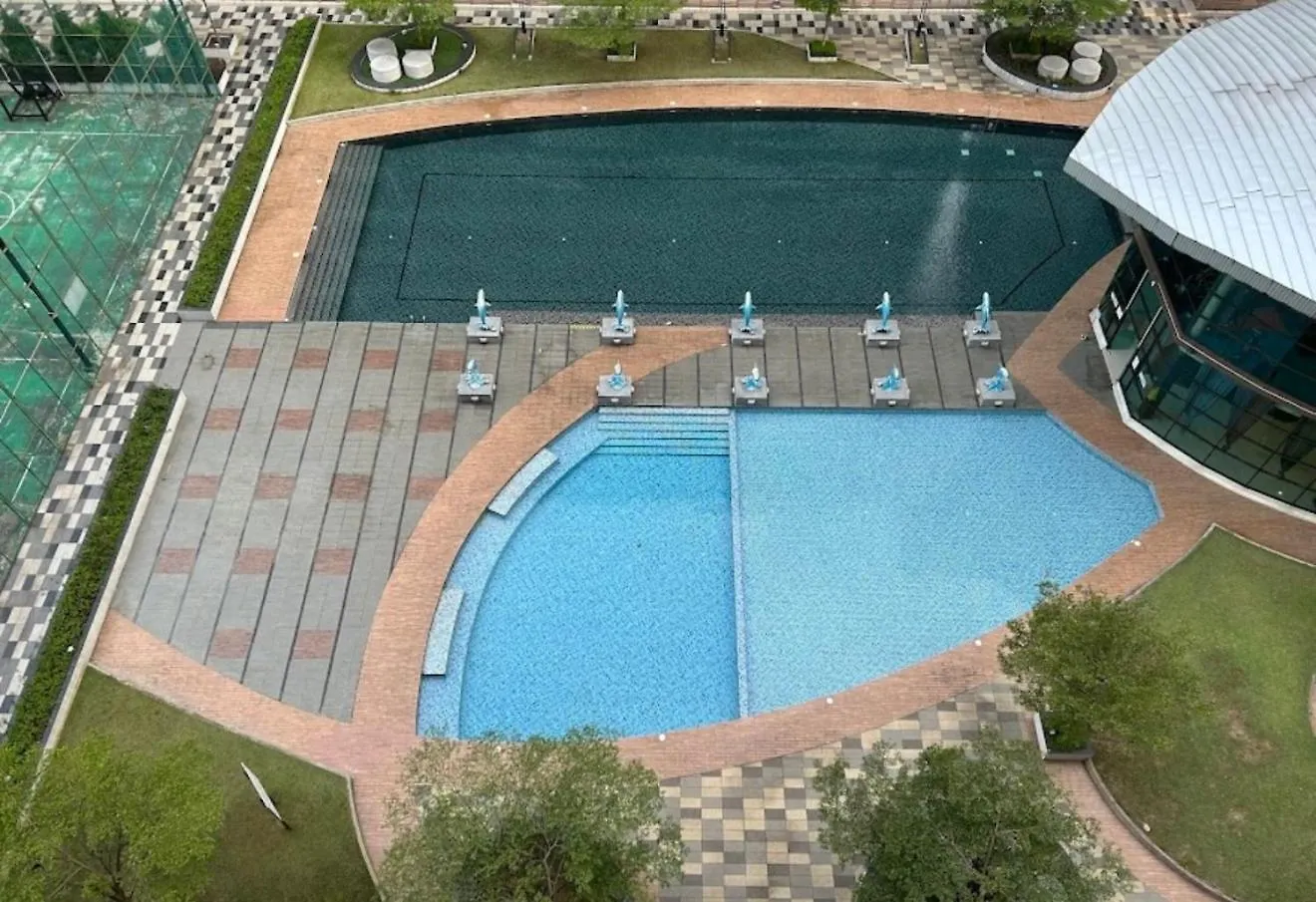 27 - Fun And Chill Space At Mount Austin, Jb 조호르 바루
